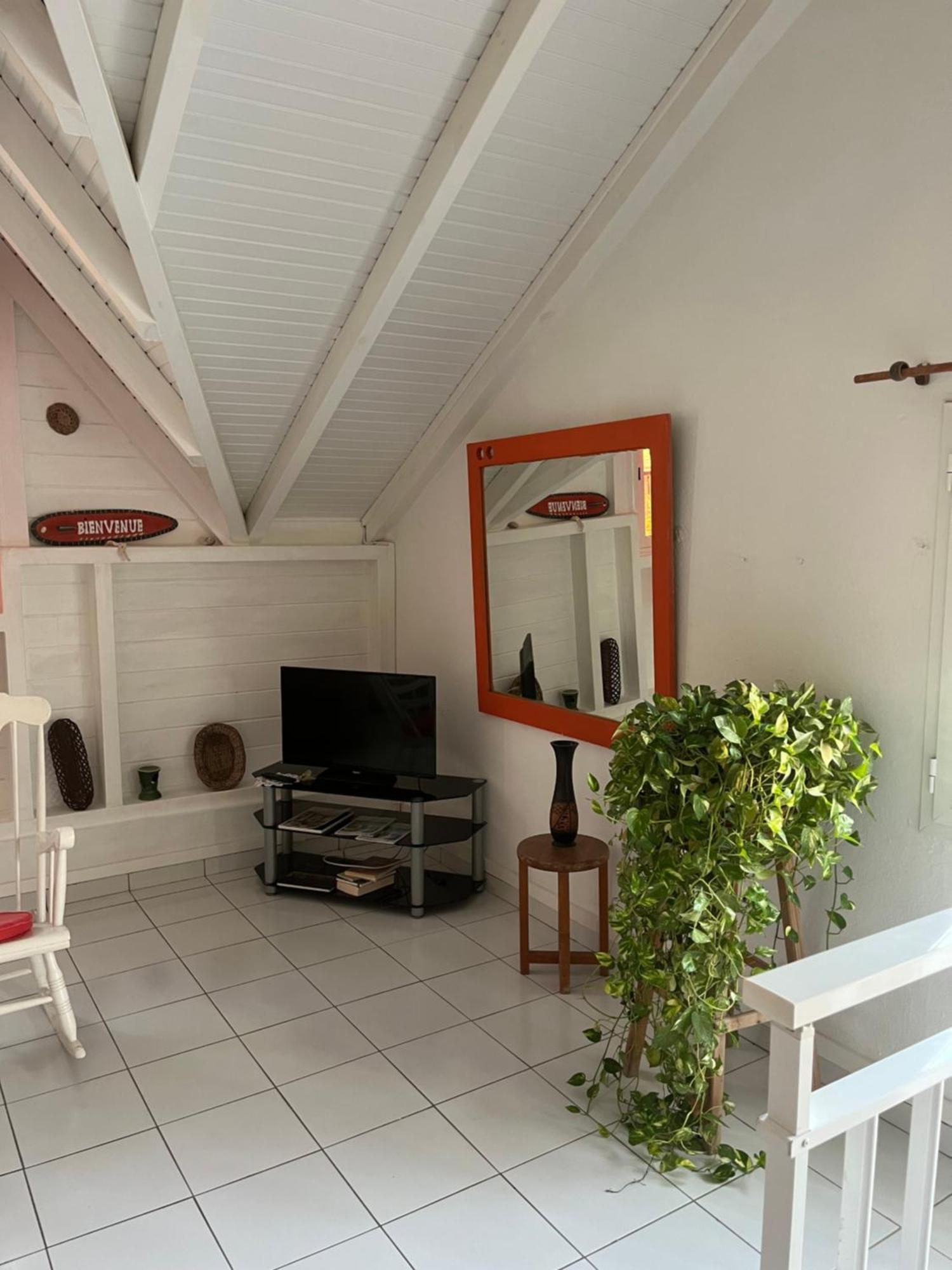 Villa Adelaide Grand-Bourg  Eksteriør bilde